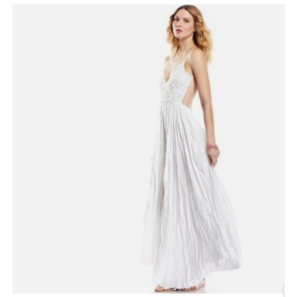 Olivaceous Open Back Maxi Dress Elegant White Lace Maxi Dress